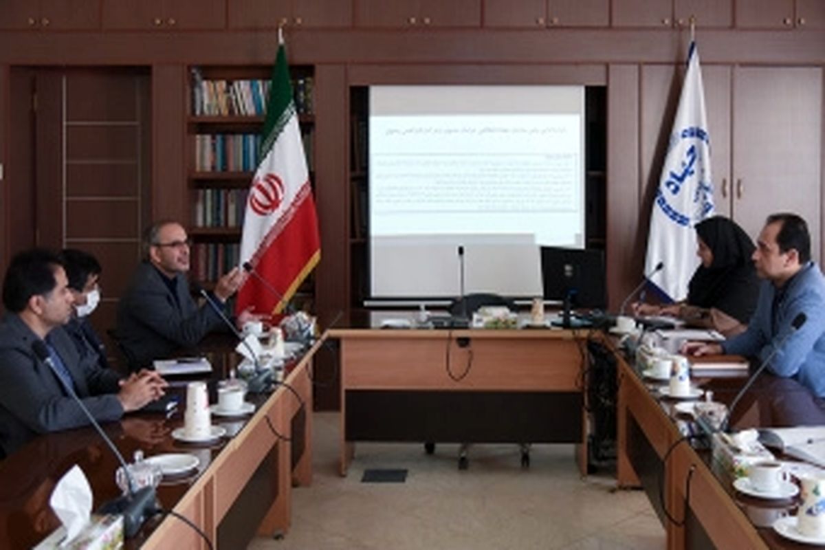 برگزاری نشست مشترک جهاددانشگاهی خراسان رضوی با شرکت صنایع غذایی رضوی