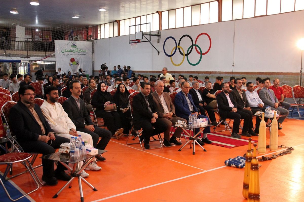 نواختن زنگ ورزش در اولین روز از هفته تربیت بدنی و ورزش در مازندران