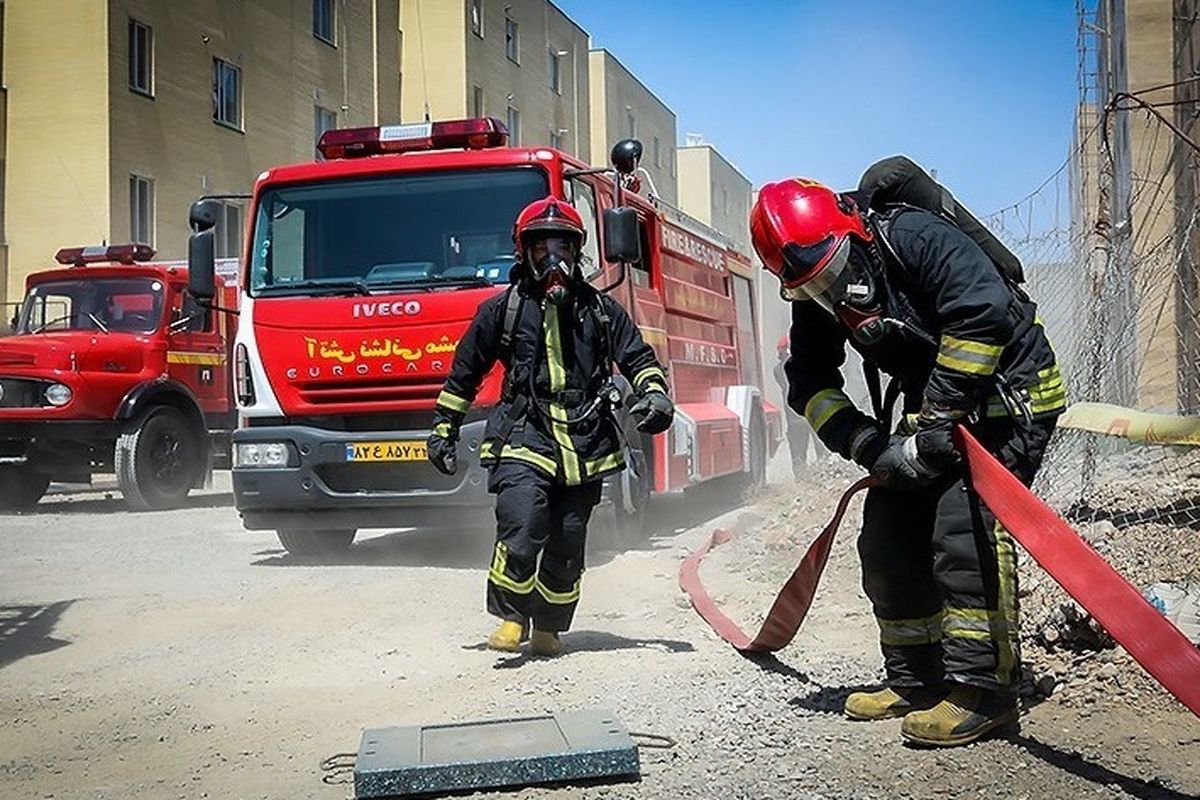 ۴۰ درصد خودروهای عملیاتی آتش نشانی در مرز فرسودگی است