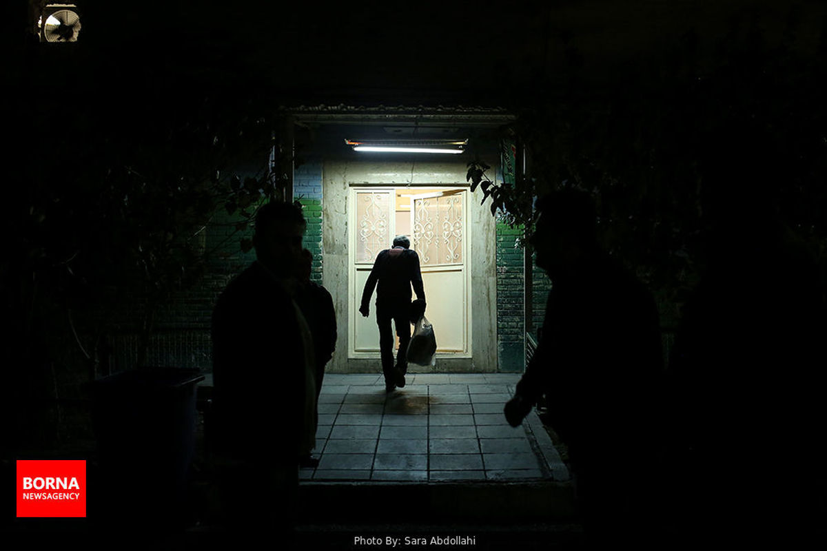 فعالیت شبانه روزی گشت‌های ساماندهی افراد بی‌خانمان در مشهد
