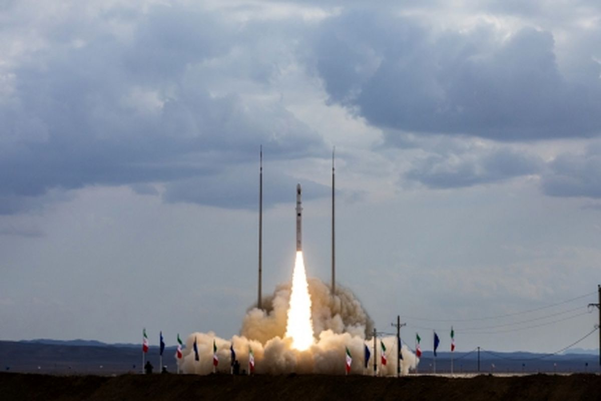 نیروی هوا فضای سپاه: پرتاب زیرمداری ماهواره بر " قائم ۱۰۰" با موفقیت انجام شد