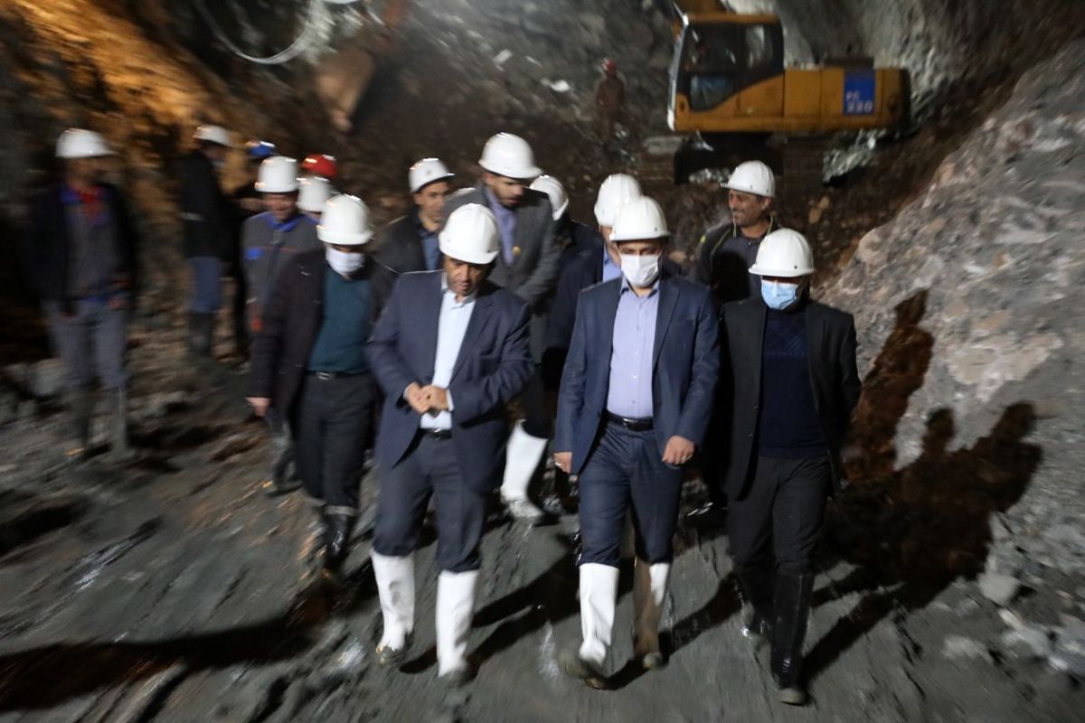 تخصیص ۱۵ میلیارد تومان از اعتبارات سفر رئیس‌جمهور به تونل دوم حیران