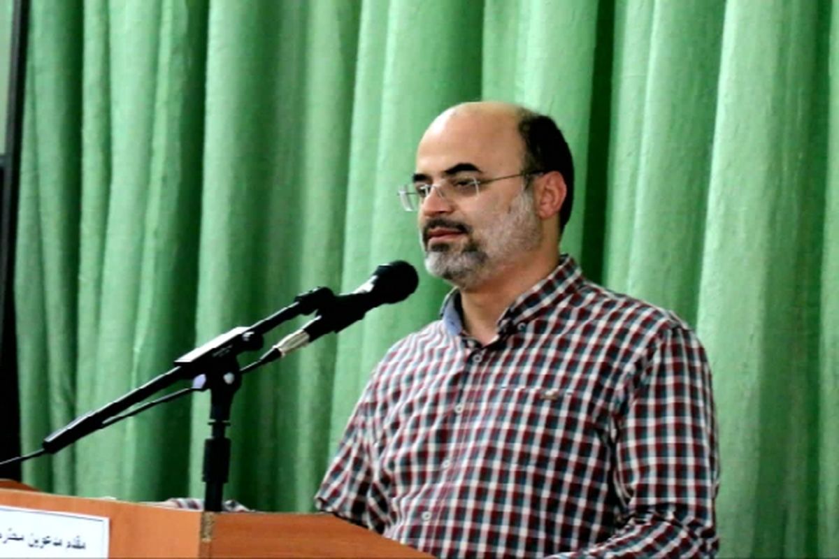 مدیرکل فرهنگ و ارشاد اسلامی استان کرمان: برای دفاع از وطن خود همچون شهیدان جان می‌دهیم