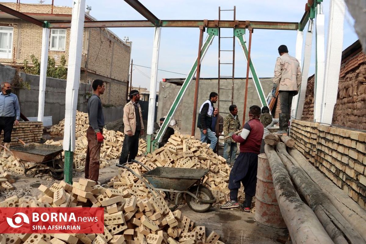 به پایان رسیدن احداث سقف ۳۰ واحد مسکونی زلزله‌زده در خوی