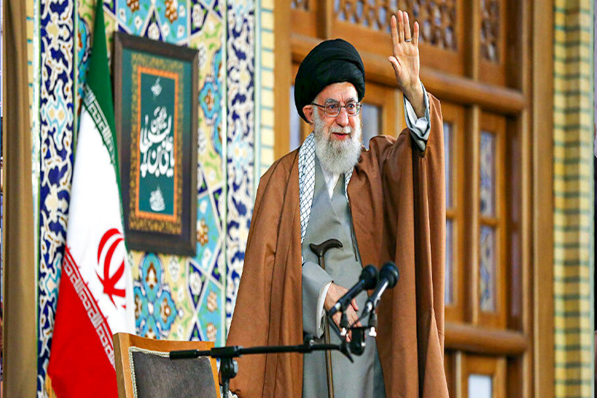 مقام معظم رهبری: توقعم از جوانان خیلی زیاد است
