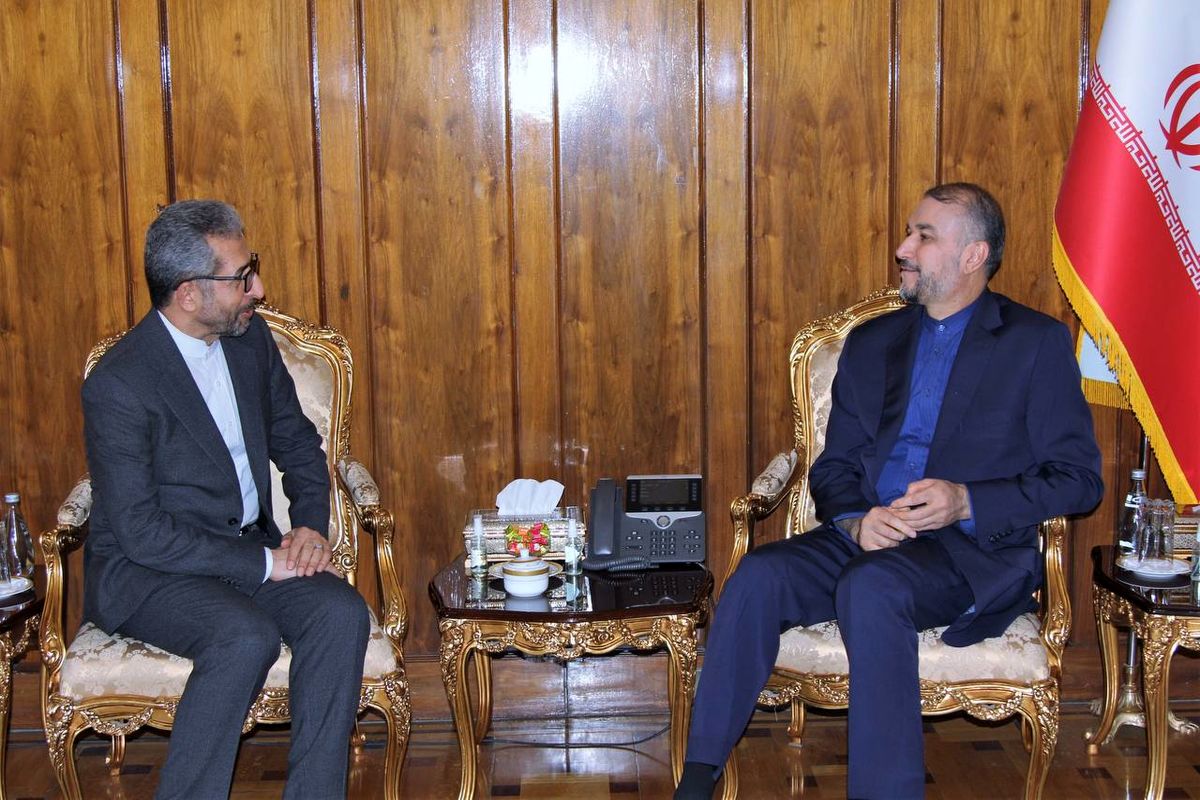 سفیر جدید ایران در الجزایر با وزیر امورخارجه دیدار کرد