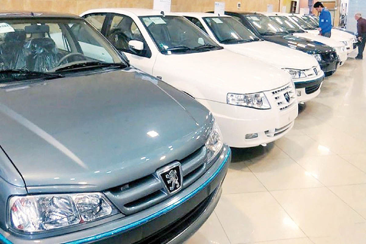 سخنگوی وزارت صمت: قیمت‌گذاری خودرو مجدد مورد بررسی قرار می‌گیرد