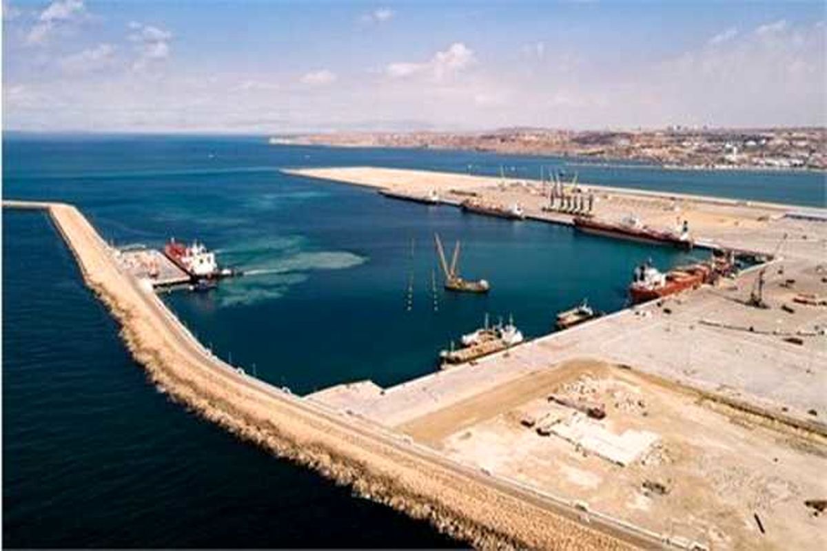 دولت سیزدهم پیشگام توسعه زیرساخت های کسب و کار صنعت دریانوردی / صدور مجوز ۱۲ فقره تاسیسات ساحلی و دریایی در خوزستان