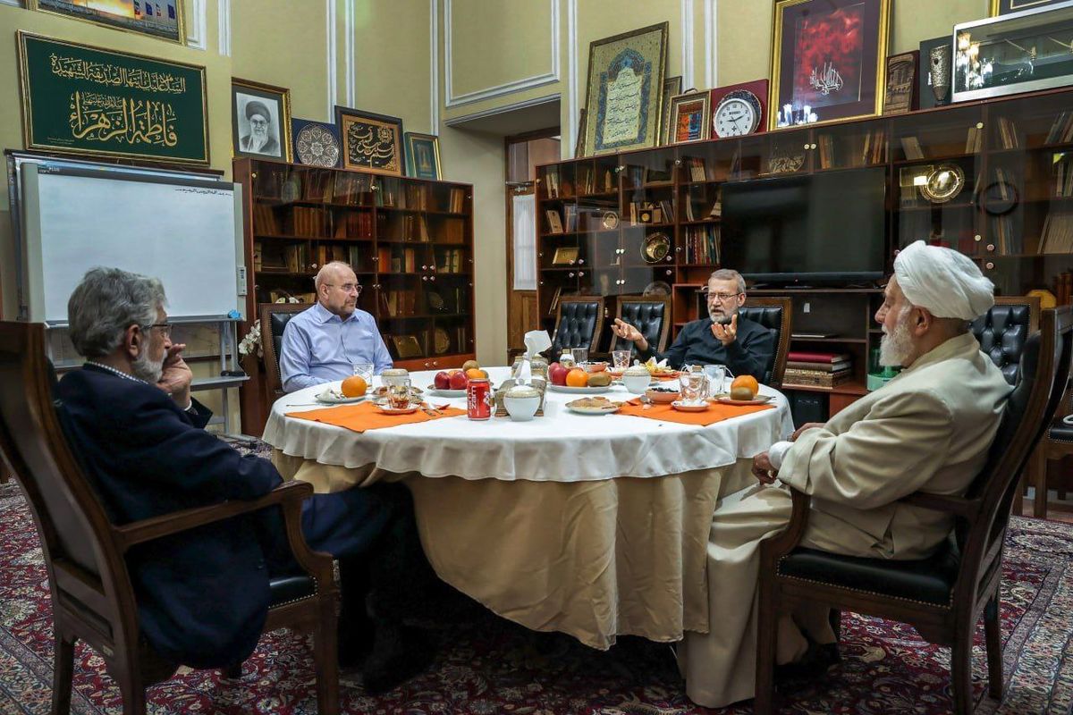 افطاری قالیباف با حضور ناطق نوری، حداد عادل و لاریجانی