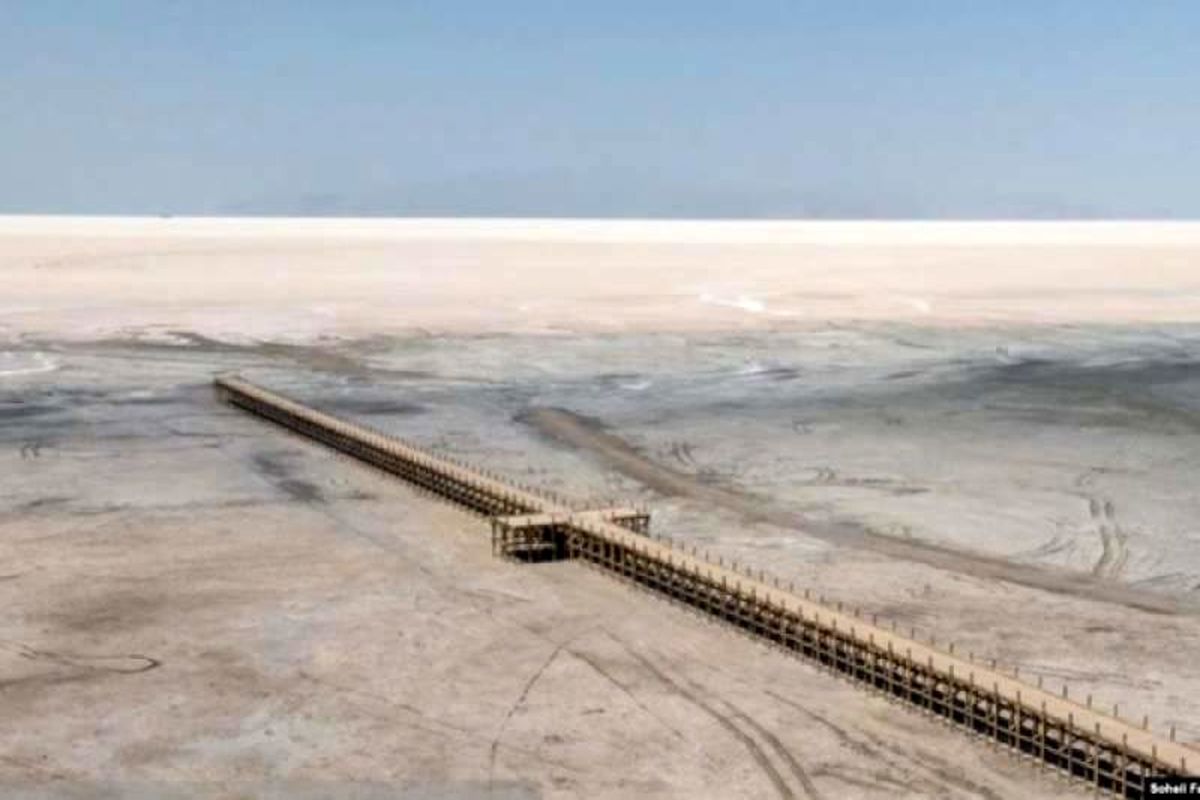 حق آبه دریاچه ارومیه به کجا سرازیر می‌شود؟