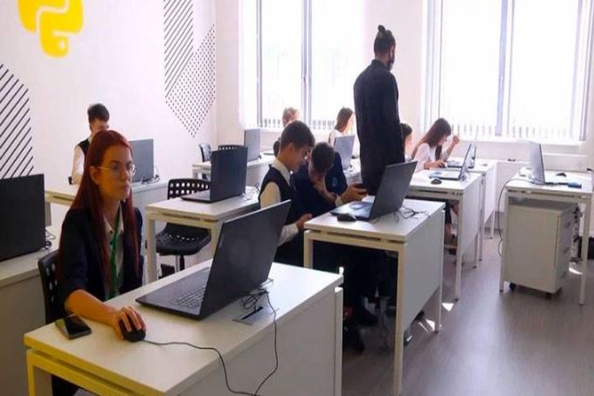 را‌ه‌اندازی اینترنت سفید در مدارس روسیه