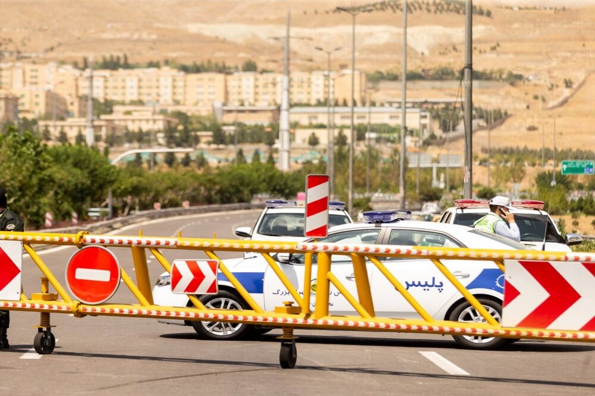 تردد وسیله نقلیه از کرج به سمت مازندران به علت ترافیک فوق سنگین ممنوع شد