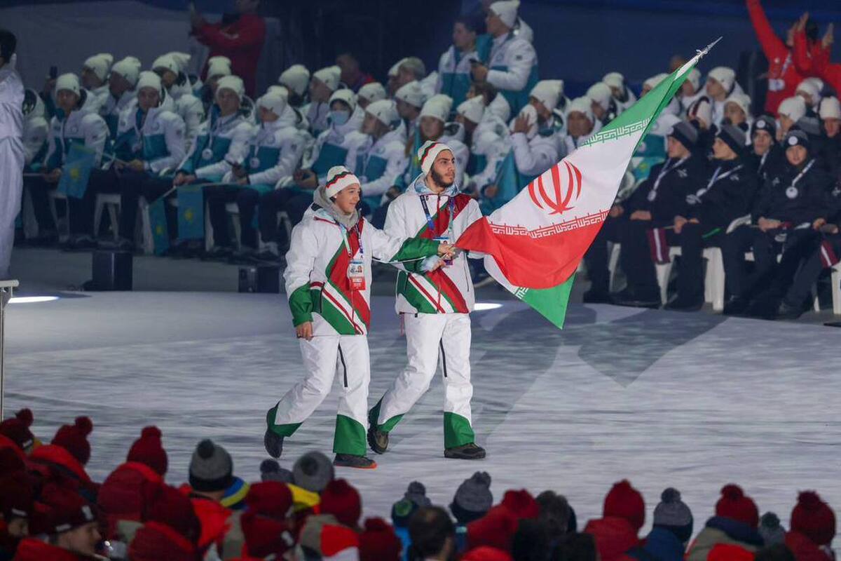 پرچم داری بلوکات و آبسالان در افتتاحیه المپیک زمستانی جوانان ۲۰۲۴