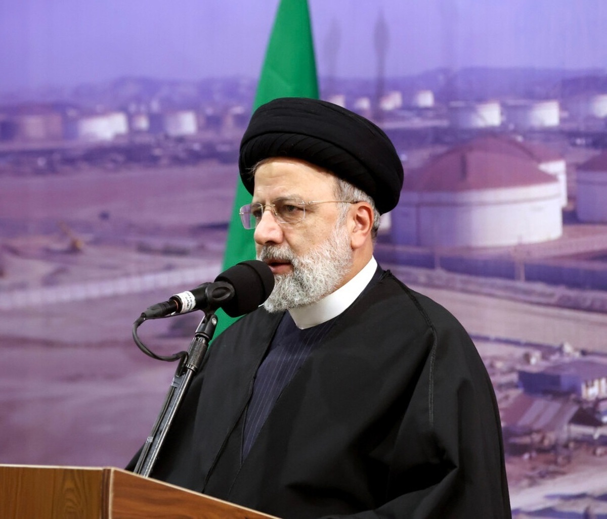 رییس جمهور: جمهوری اسلامی جواب محکمی به قلدران ظالم خواهد داد