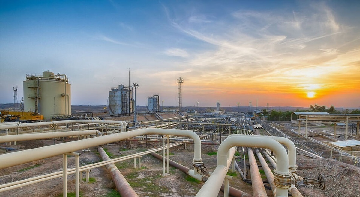 طرح افزایش تولید نفت خام میدان چشمه‌خوش به بهره‌برداری رسید