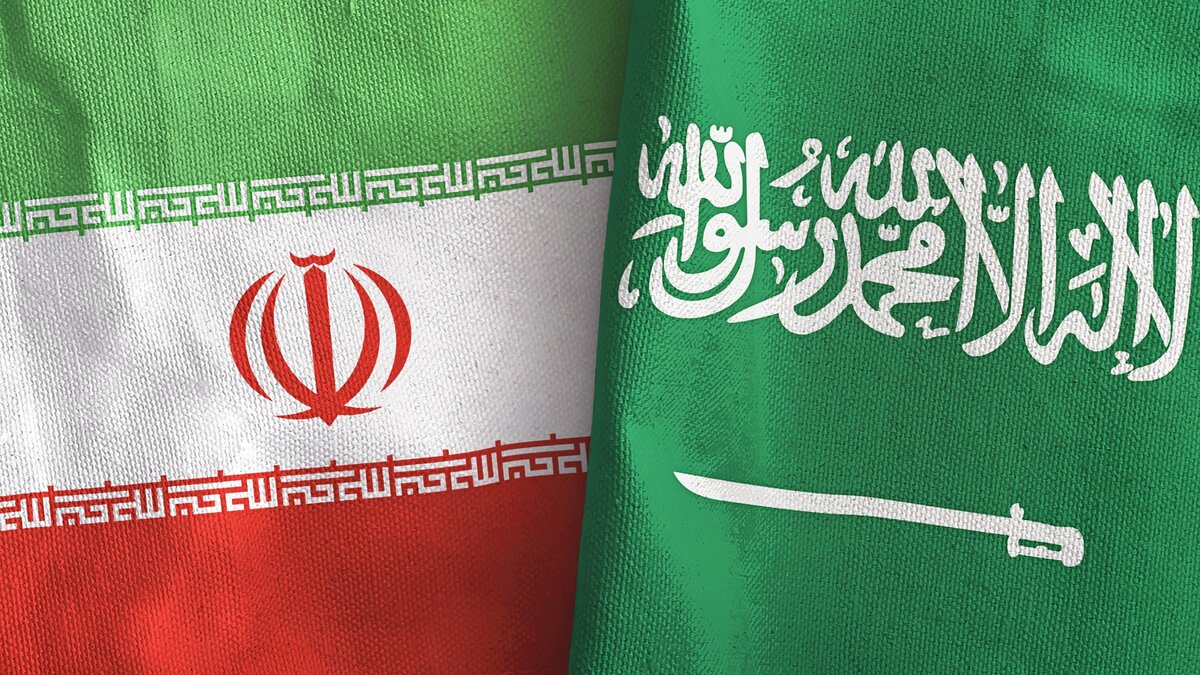 پادشاه و ولی‌عهد عربستان سعودی سالگرد پیروزی انقلاب اسلامی ایران را تبریک گفتند
