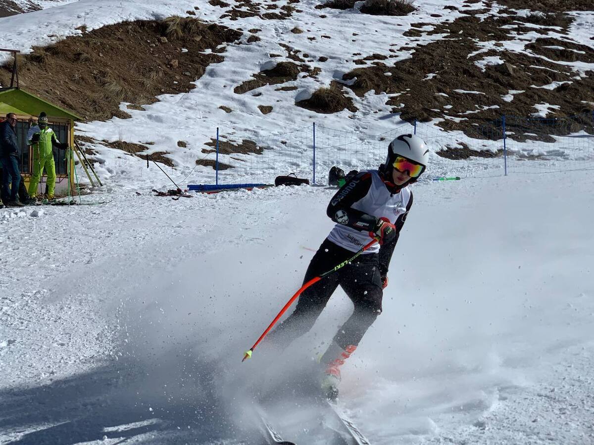 پایان رقابت‌های روز نخست لیگ بین المللی اسکی آلپاین در شمشک