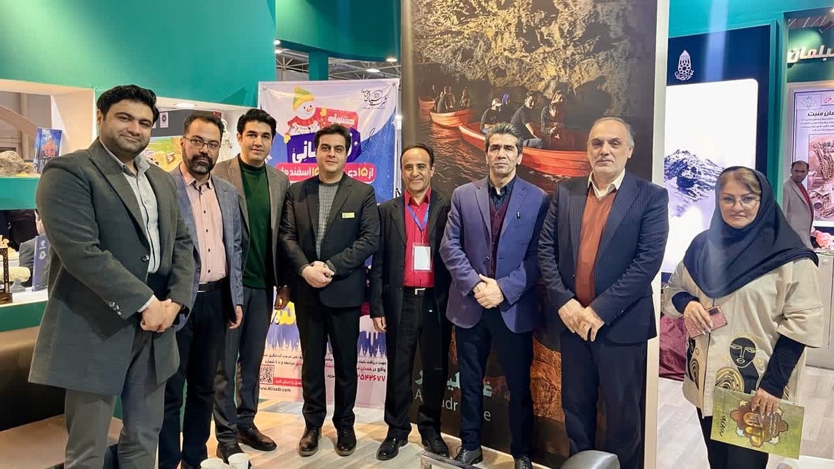 هنرمندان استان سفیران فرهنگ همدان هستند