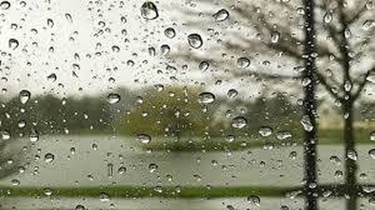 بارش پراکنده باران و وزش باد در بخش‌های شمالی و غربی کشور