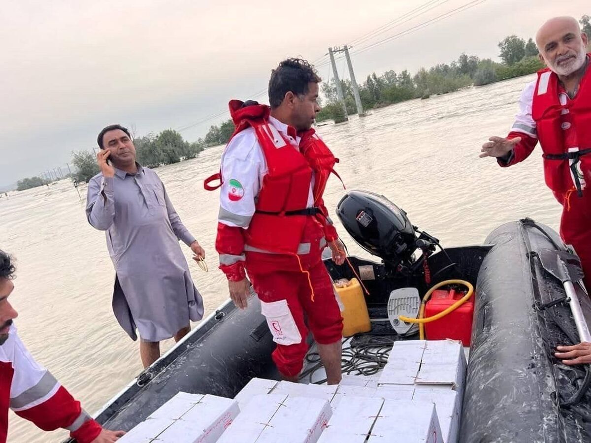 به بیش از ۱۰ هزار آسیب دیده در سیلاب سیستان و بلوچستان امدادرسانی شد
