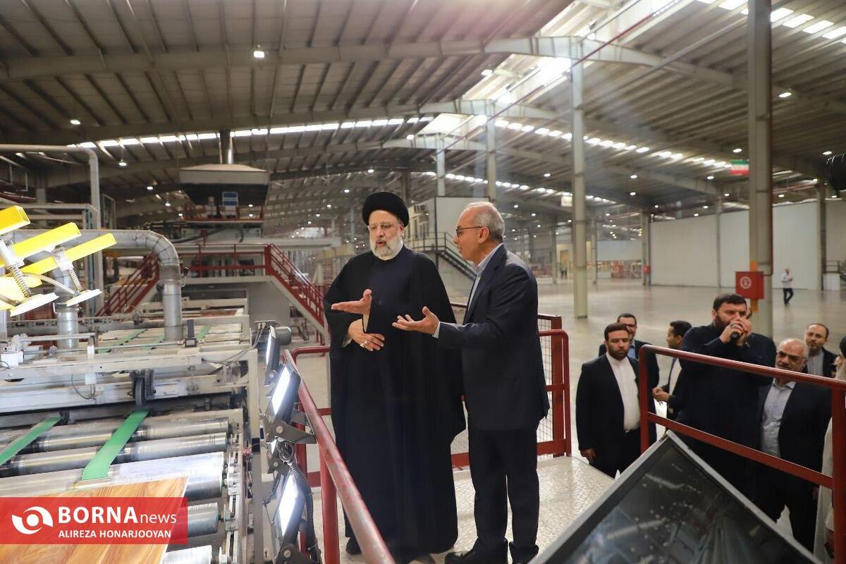 افتتاح فاز یک بزرگترین واحد تولید ورق‌های فشرده چوبی غرب آسیا با حضور رییس جمهور