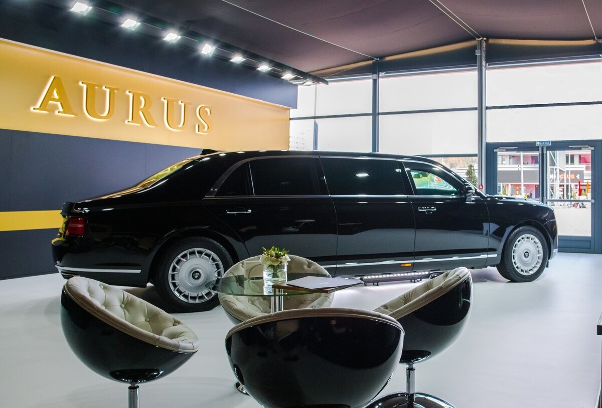 مشخصات خودرو لوکس آئوروس هدیه پوتین به کیم جونگ اون مشخصات خودرو لوکس آئوروس هدیه پوتین به کیم جونگ اون