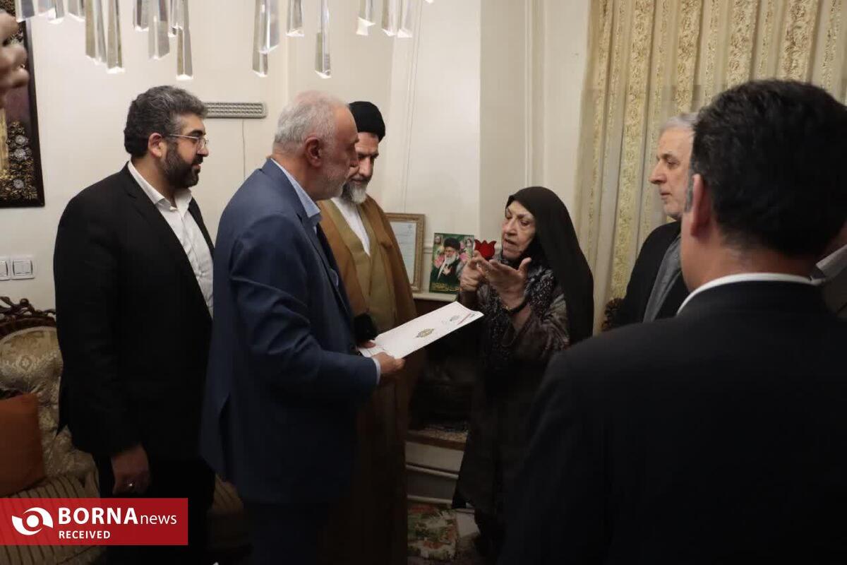 امشب استاندار تهران مهمان خانه شهید مصطفی بابایی بود