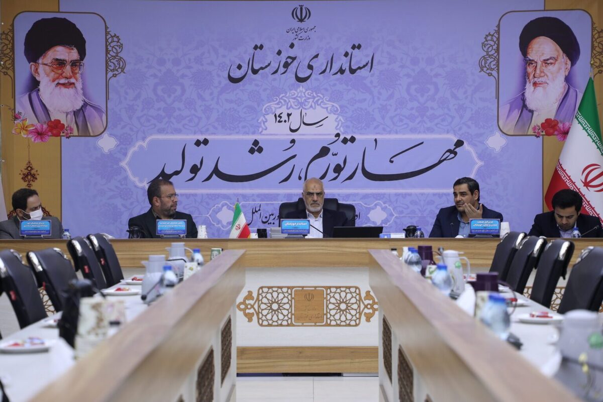 استمهال بدهی برخی از واحدهای تولیدی خوزستان مورد موافقت قرار گرفت