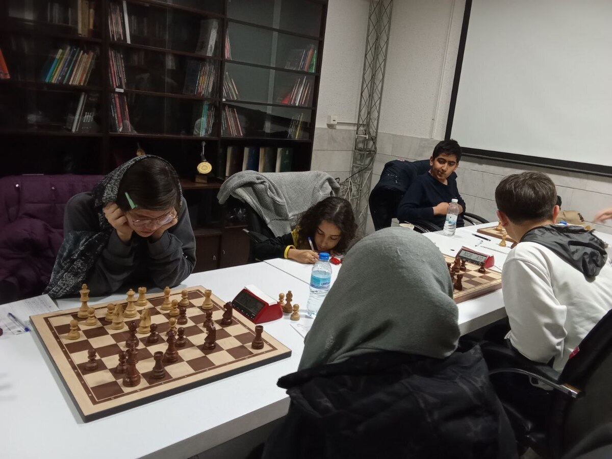 برگزاری بازی دوستانه میان بازیکنان منتخب  شطرنج ایران و ارمنستان 