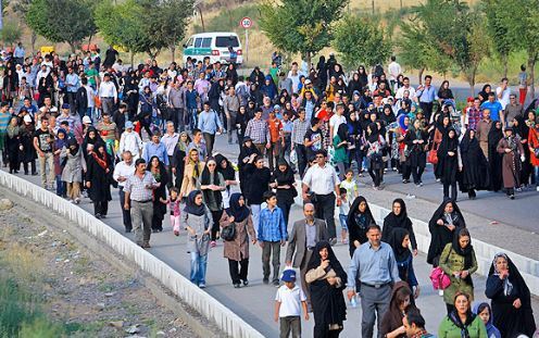 جایگاه گذشته قزوین بعنوان پایتخت پیاده روی خانوادگی را احیا می کنیم