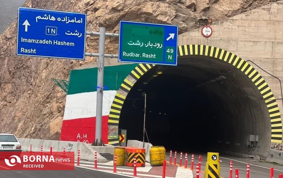 اصلاح تابلوی راهنمای ورودی شهر رودبار از سمت آزادراه منجیل به رودبار