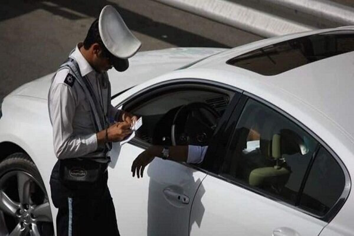 جریمه 525 هزار راننده تهرانی برای استفاده موبایل حین رانندگی