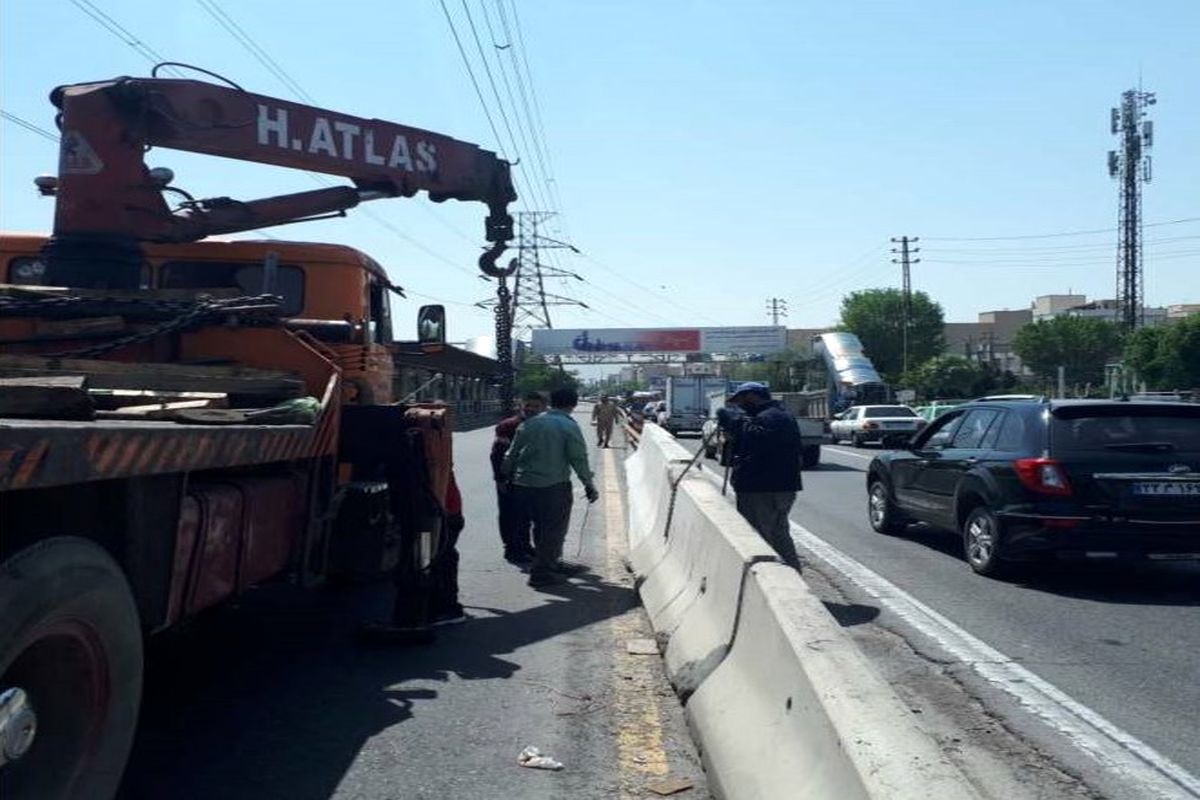 ایمن سازی خطوط بی آرتی بزرگراه بسیج در منطقه ۱۴ تهران