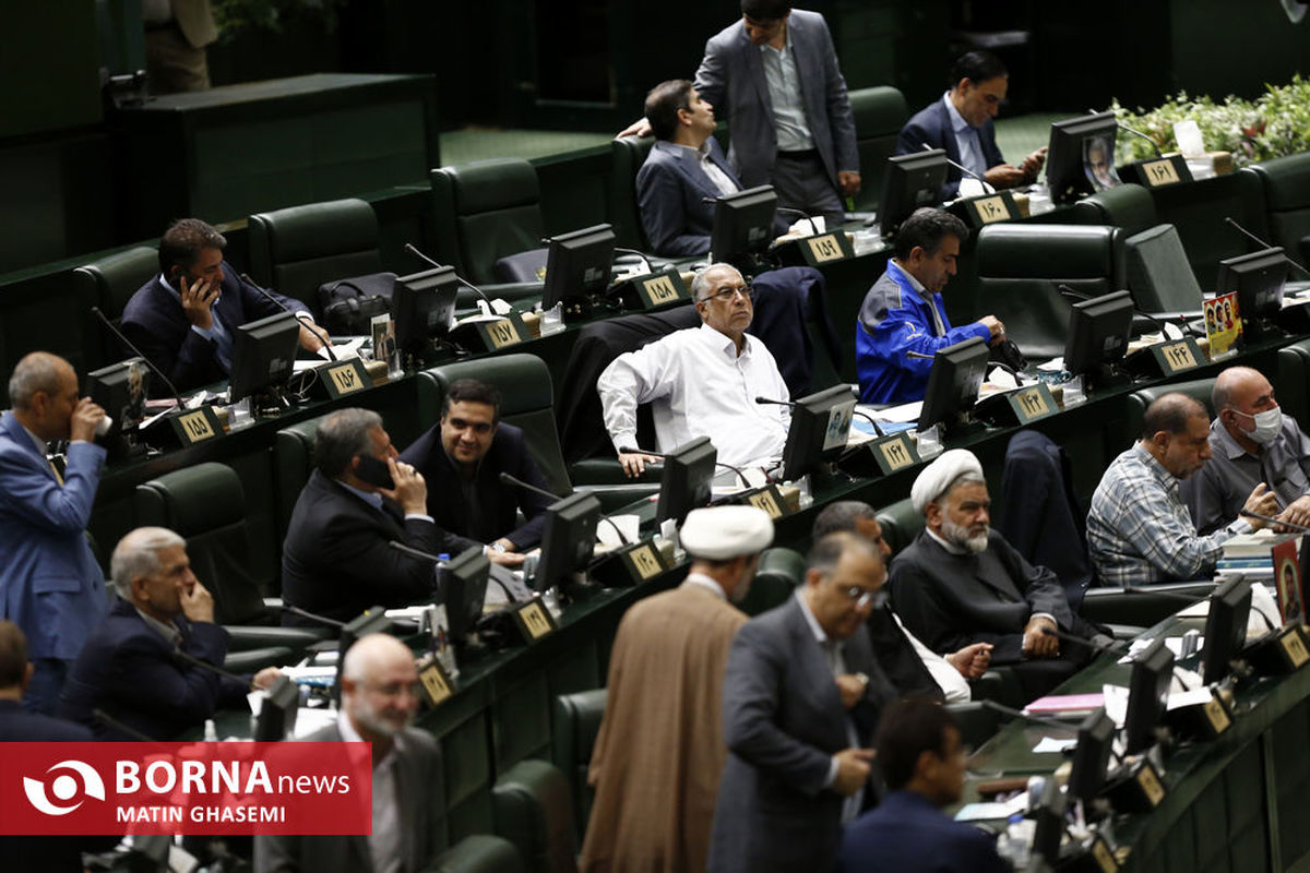 مجلس با تقاضای دوفوریت اصلاح قانون تأمین قیر رایگان موافقت کرد