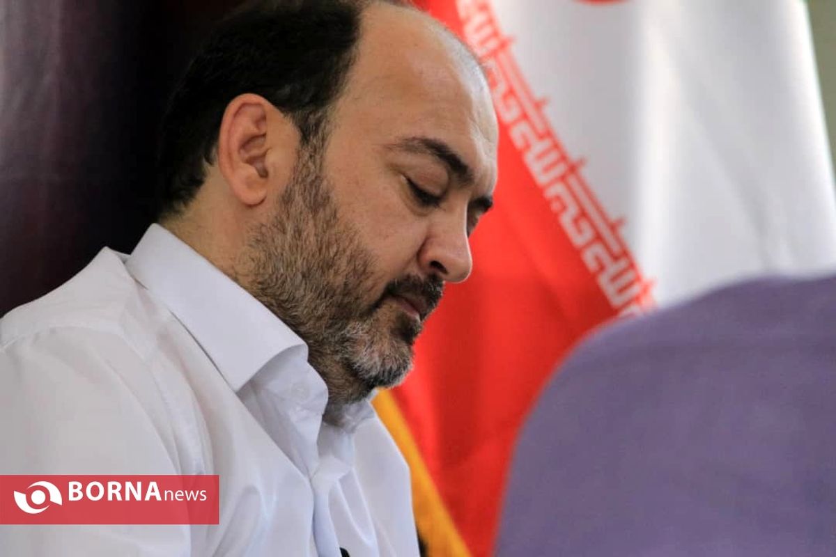 استاندار هرمزگان: قرارگاه استان تاکنون ۱۲۰ هزار خدمت رایگان پزشکی به مردم ارائه کرده است