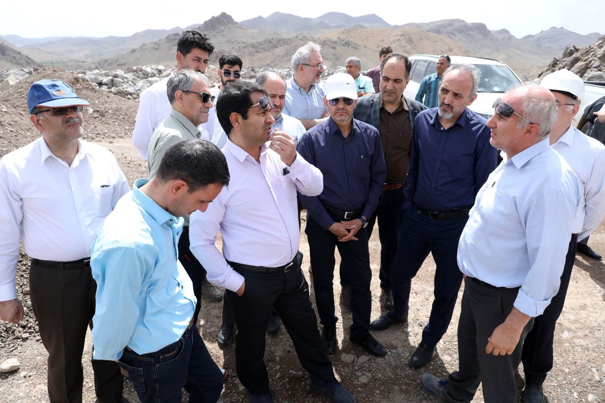 بازدید رئیس حوضه آبریز فلات مرکزی و شرقی کشور از سدهای در حال ساخت استان قزوین