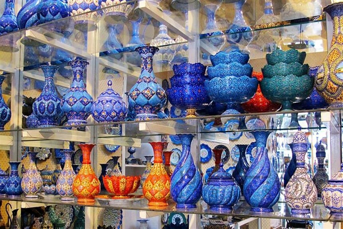 ایجاد بازارچه‌های دائمی صنایع دستی، تحقق مصوبه سفر رئیس جمهور به استان فارس