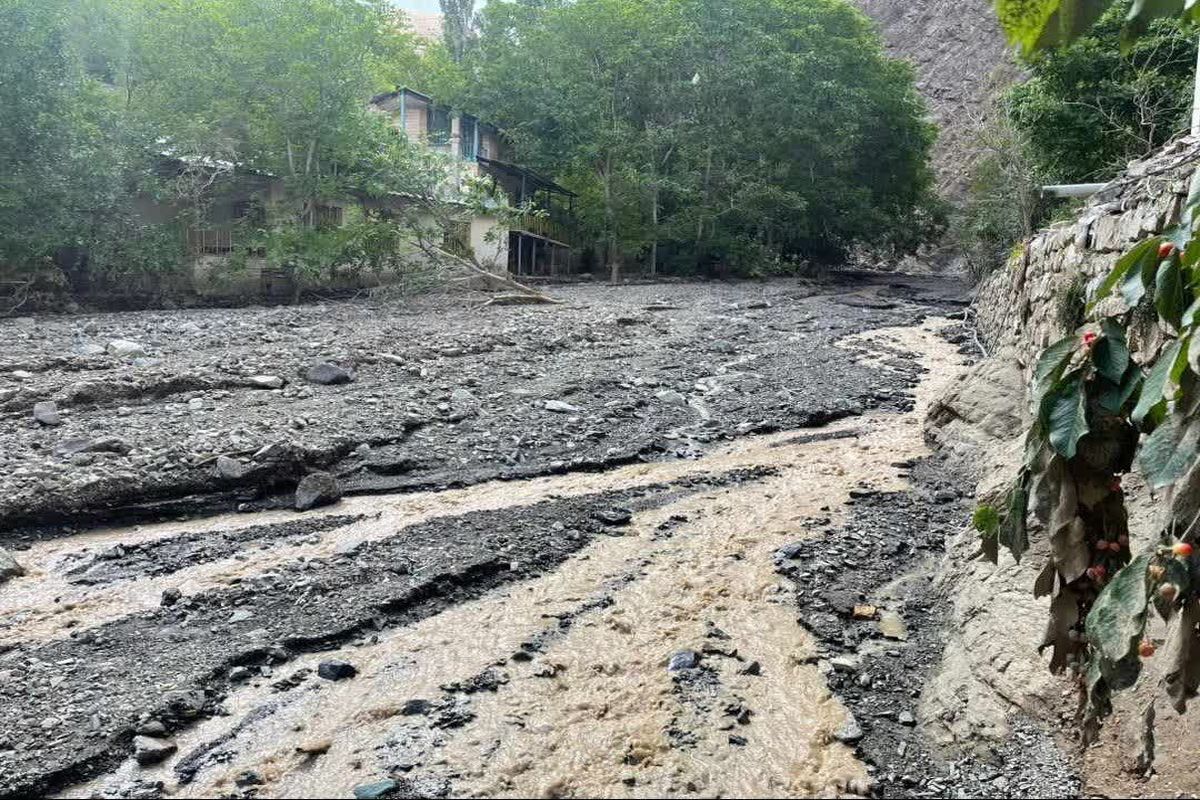 دستور فرماندار کرج برای رسیدگی به وضعیت روستاهای سیل زده بخش آسارا