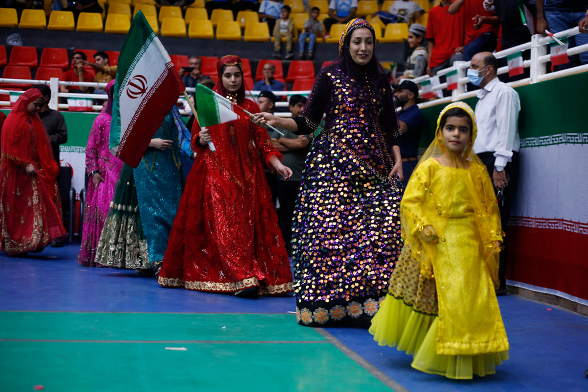 لباس های محلی و سنتی مردان و زنان استان فارس