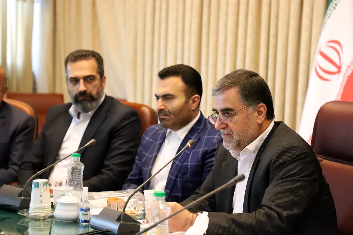 حسینی پور : طرح های نیمه تمام عمرانی مازندران تعیین تکلیف شود
