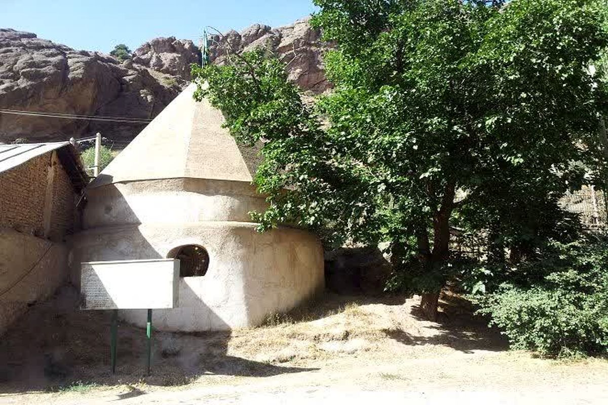 مرمت بنای امامزاده تاریخی هارون (ع) در شهرستان طالقان کلید خورد
