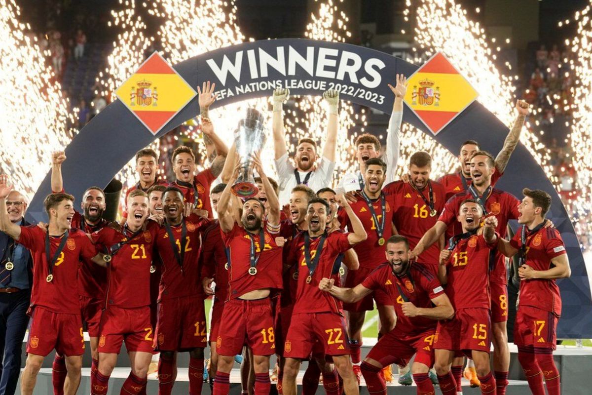 جام زیبای لیگ ملت‌های اروپا در دستان اسپانیا بعد از ۱۱ سال / ماتادورها بر بام اروپا / بخت با کرواسی یار نبود