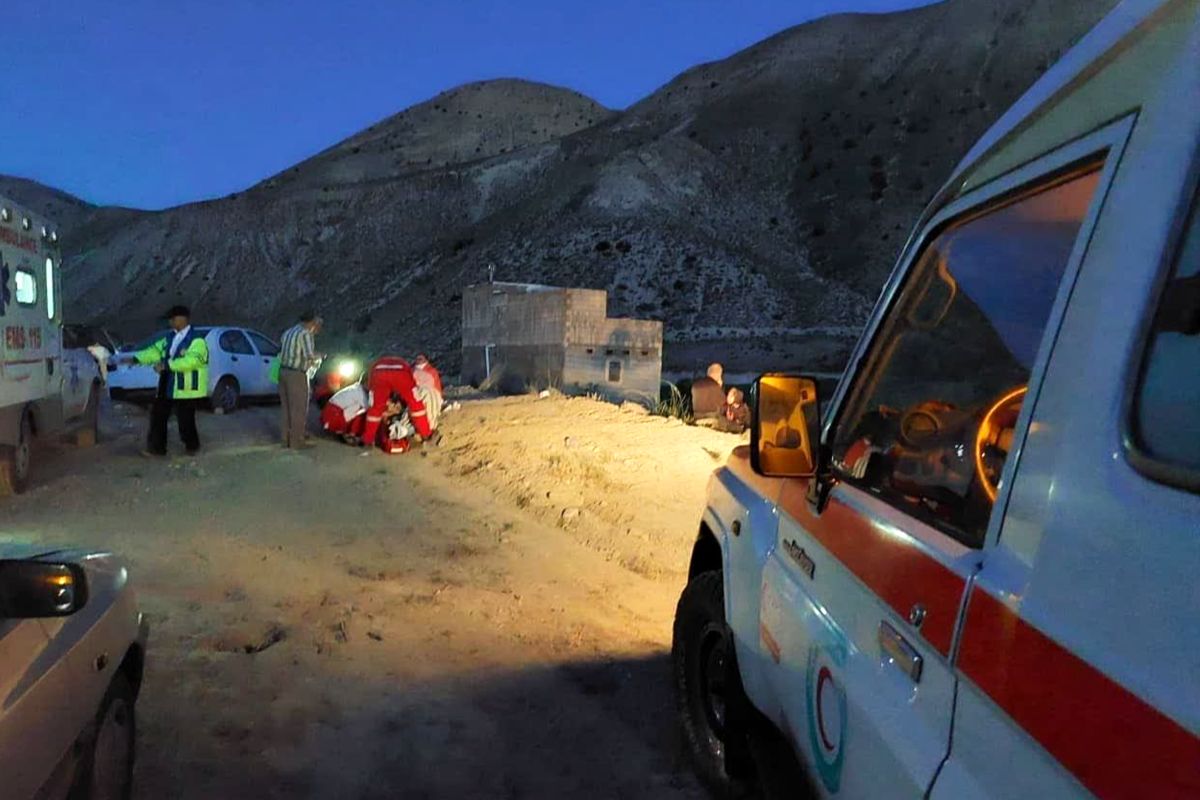 شبی پرحادثه در گلستان / ۱۸ نفر بر اثر ۳ تصادف مصدوم شدند