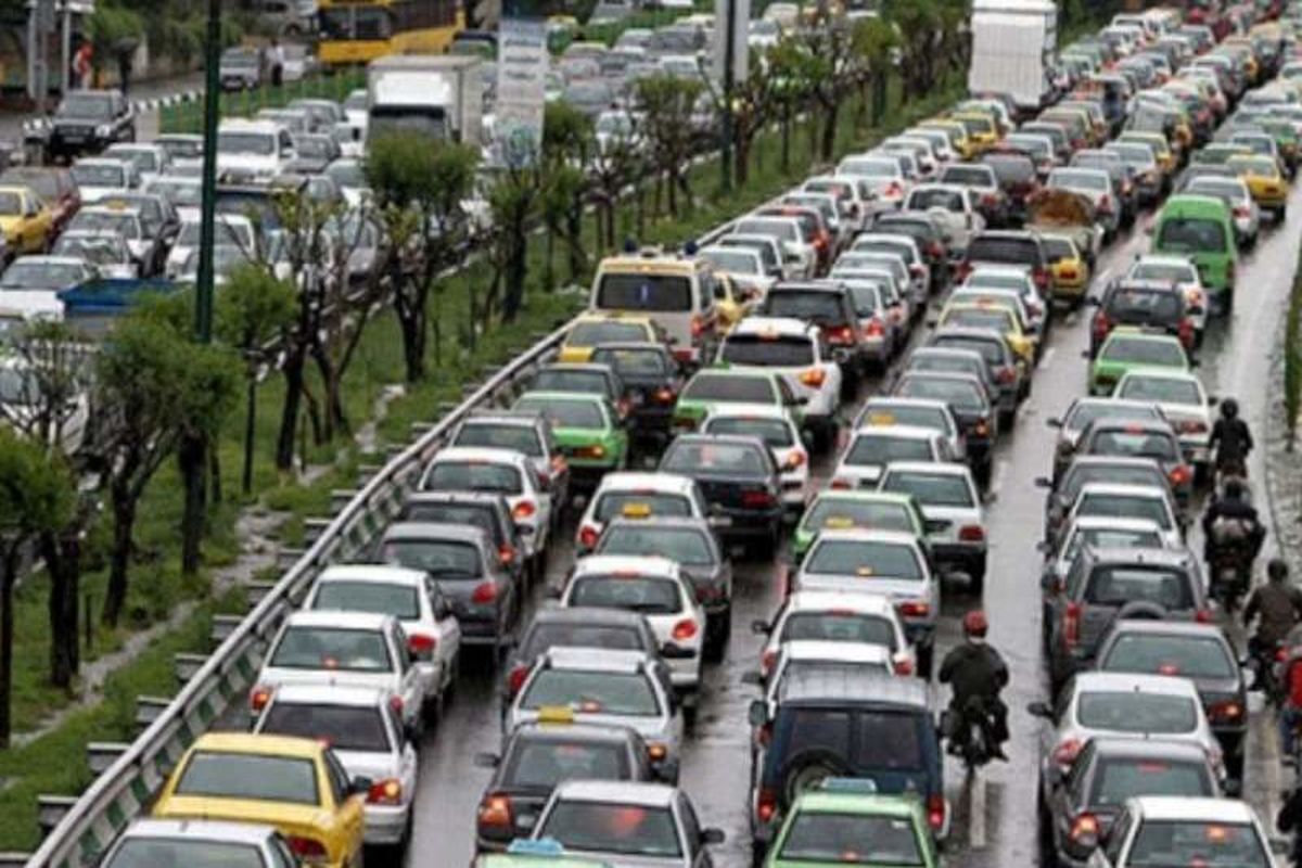 ترافیک در بزرگراه های همت و نواب