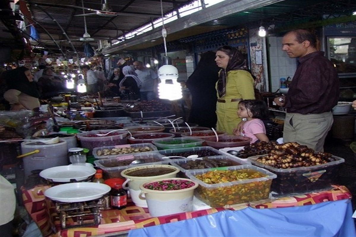 فرمانداران و شهرداران  لرستان نسبت به افتتاح بازارچه‌های محلی اهتمام داشته باشند