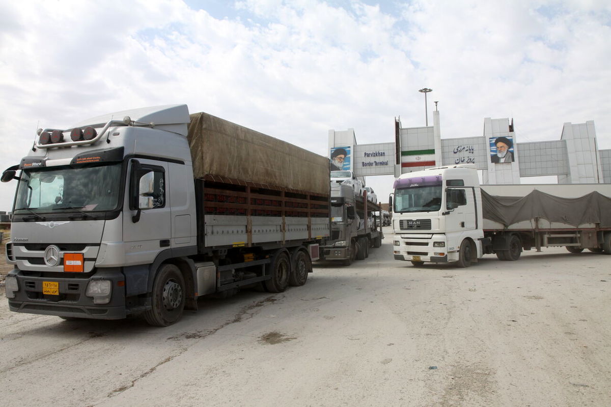 صادرات کالا در مرز پرویزخان روزهای هفتم و هشتم تیرماه متوقف می‌شود