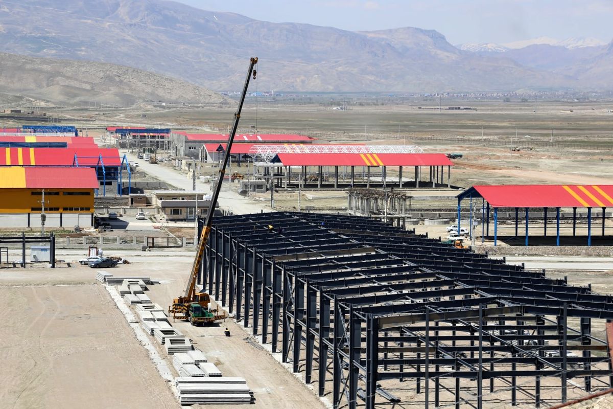 بیانیه شورای هماهنگی و همکاری فعالین اقتصادی مناطق آزاد در خصوص لایحه قانون برنامه هفتم توسعه