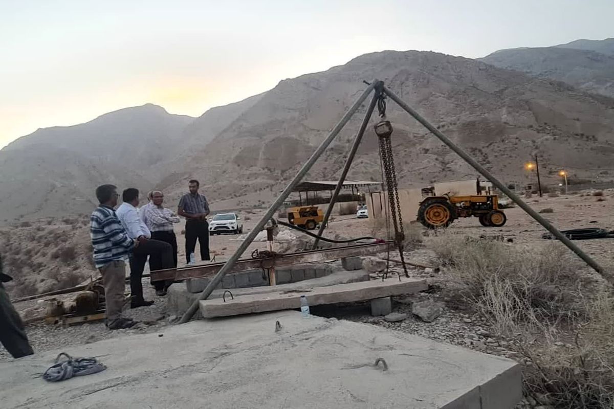 چاه تامین آب روستای تنگ گچ شهرستان خمیر وارد مدار بهره برداری شد