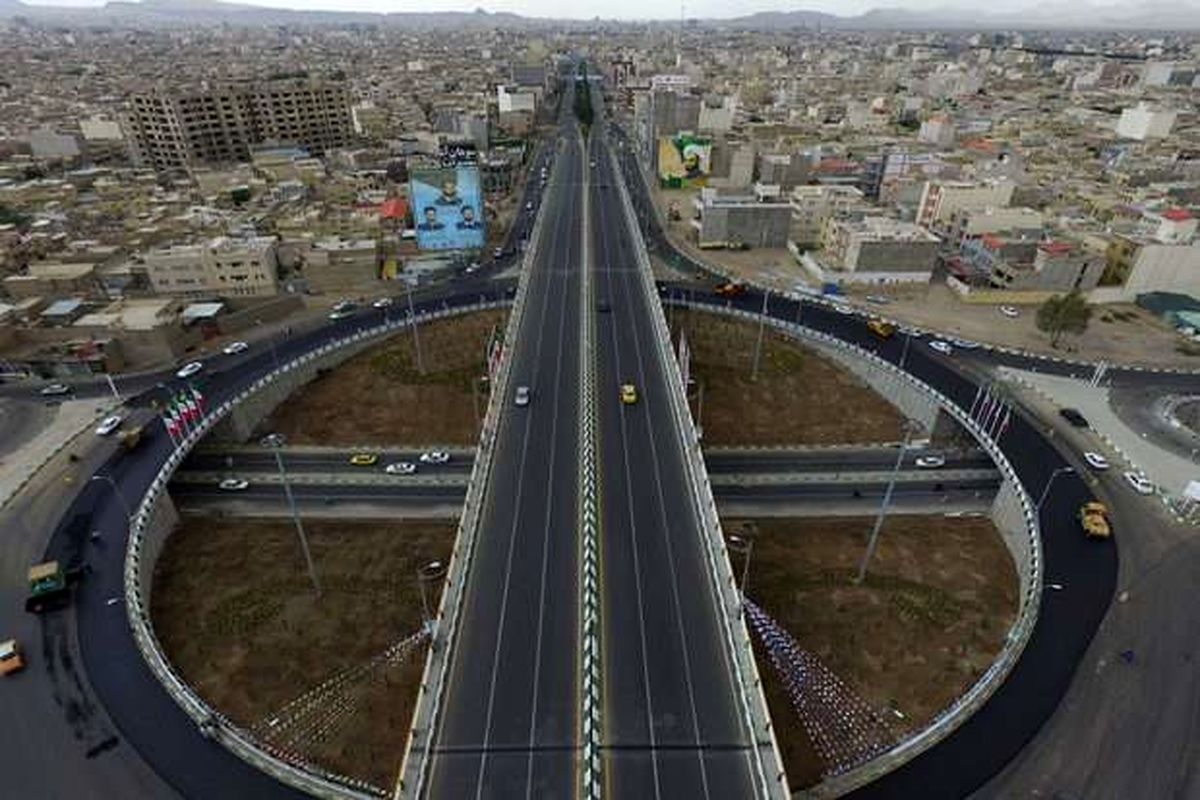 روان سازی ترافیک با تکمیل ۹۹ تقاطع غیر همسطح ناقص در شهر تهران