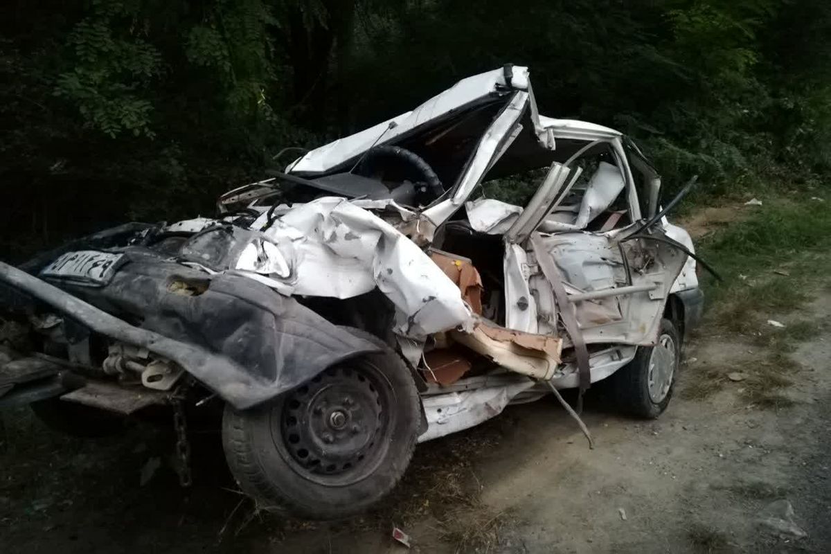 تجاوز به چپ خودروی ال ۹۰ چهار نفر را به کام مرگ کشاند